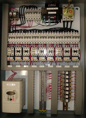 Motor control and power distribution panel (9) 7.5HP motors + (1) 5HP variable speed drive 