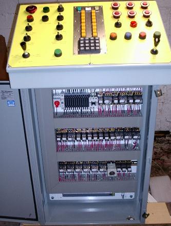 Mill control system with computer controlled setworks for horizontal band resaw mill with 24